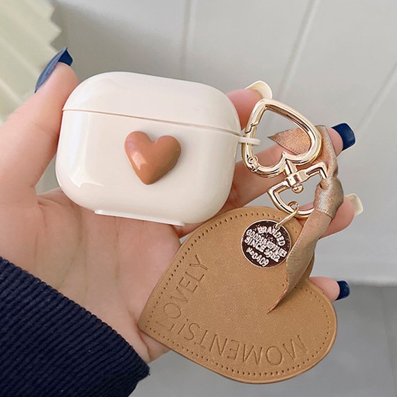 Microsonic Airpods 4 Nesil ANC Kılıf Süslü Kalp Desenli Kahverengi 2