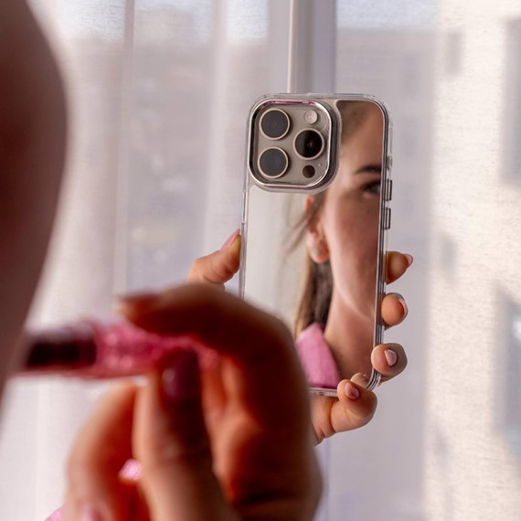 Microsonic Apple iPhone 16 Pro Max Kılıf Acrylic Mirror Şeffaf 2